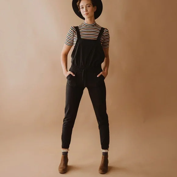 NWOT Albion Fit Black Classic Overall Jumpsuit - Picture 4 of 15